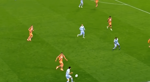 릴에서-왕놀이하던-코소보-메시-근황.gif-7-이미지