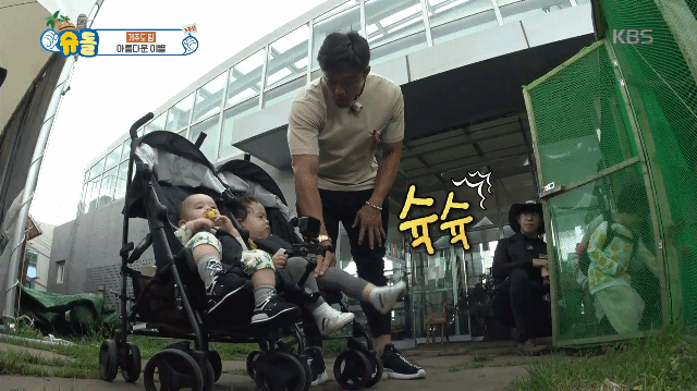 남자-아이-몸-볼-때마다-신기해하는-추성훈-4-이미지