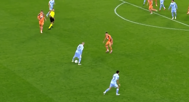 릴에서-왕놀이하던-코소보-메시-근황.gif-9-이미지