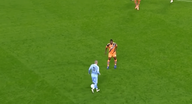 릴에서-왕놀이하던-코소보-메시-근황.gif-15-이미지