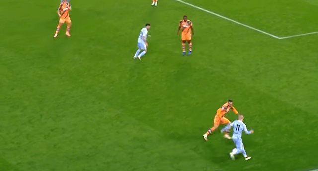 릴에서-왕놀이하던-코소보-메시-근황.gif-14-이미지