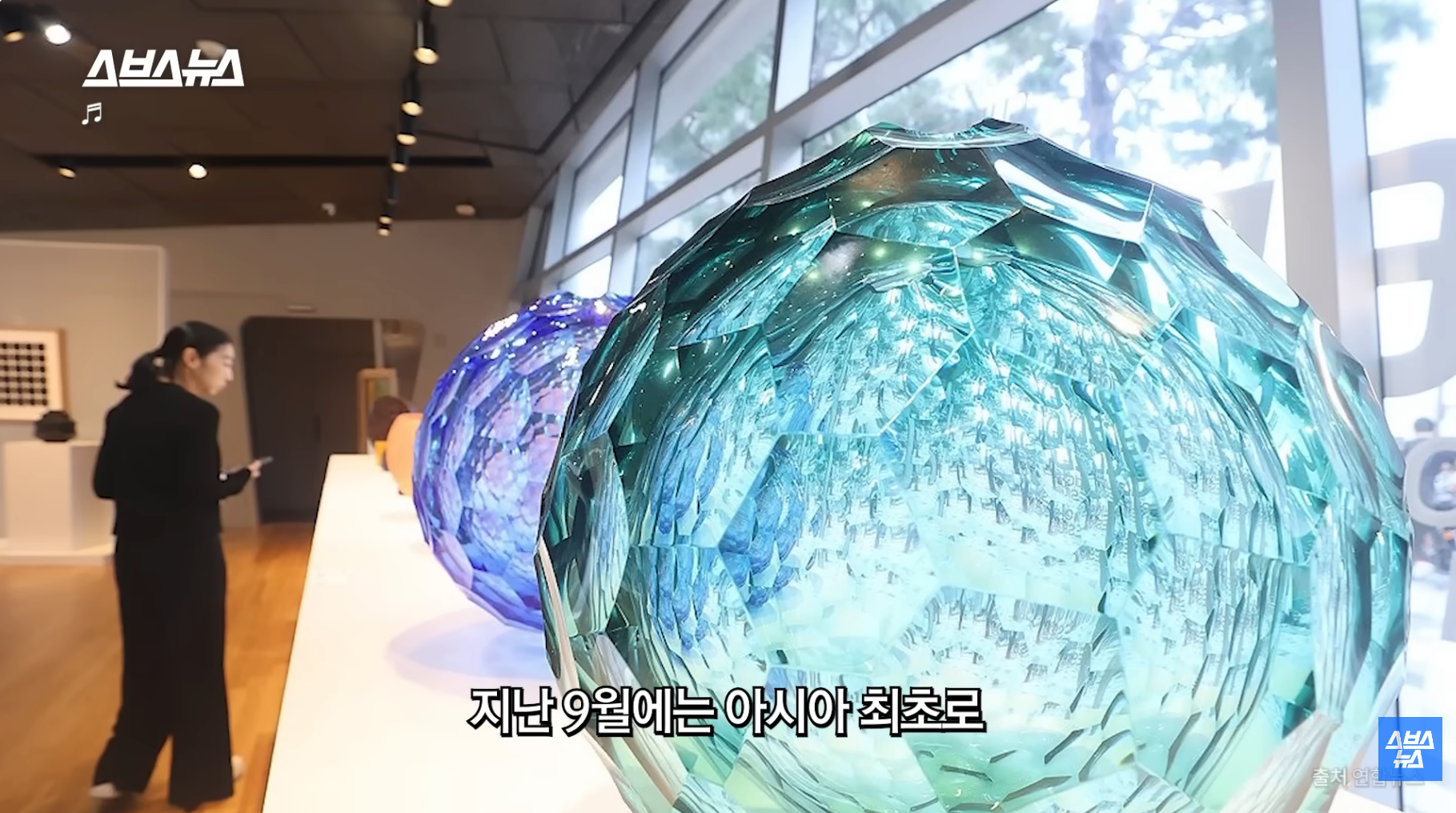 올해-방문객-2천만-예상,-디자인-명소로-바뀐-DDP-근황-39-이미지