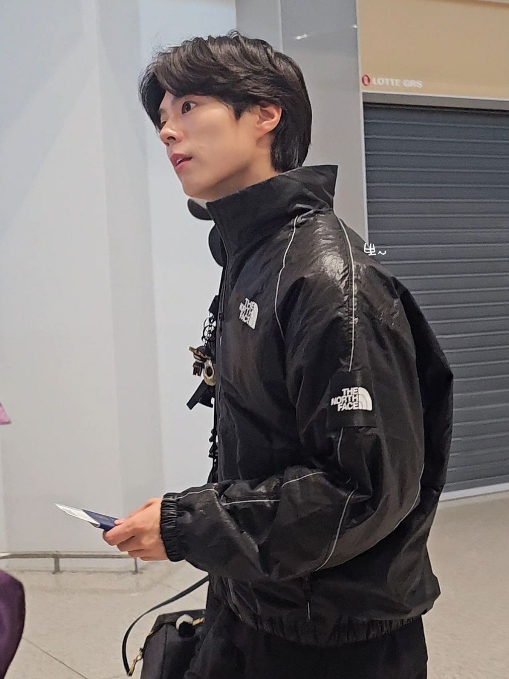 후줄근해서-민망하다는-박보검..jpg-14-이미지