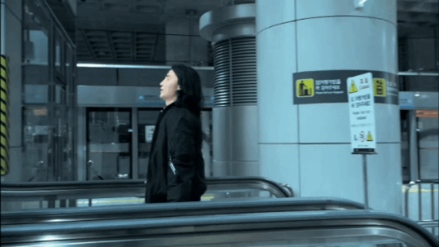 누구-아이디어인지-궁금한-지하철-공익광고-10-이미지