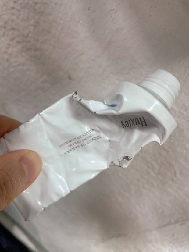 핸드크림-알류미늄-용기에-넣어-파는-행위를-그만-했으면-좋겠음-2-이미지