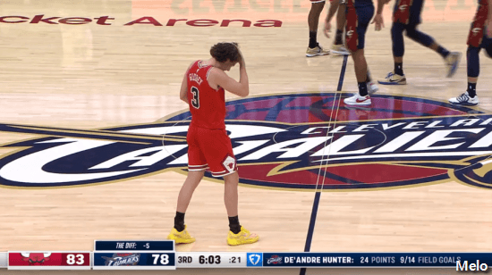 기디-발목을-제대로-박살낸-디안드레-헌터-앵클브레이킹-ㄷㄷㄷㄷ.gif-2-이미지