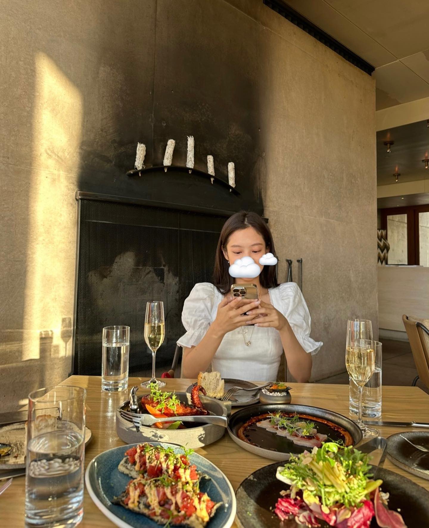 끝내주는-휴가-보내고-온듯한-블랙핑크-제니-11-이미지