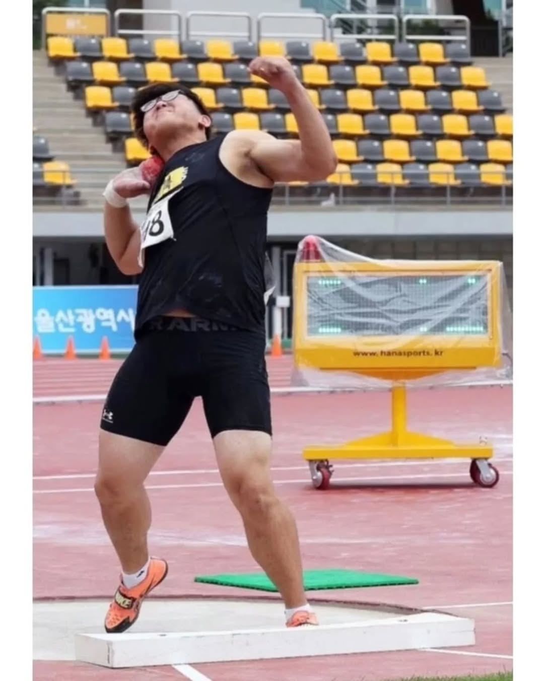 7년전-탈초딩-피지컬-학생-근황-3-이미지