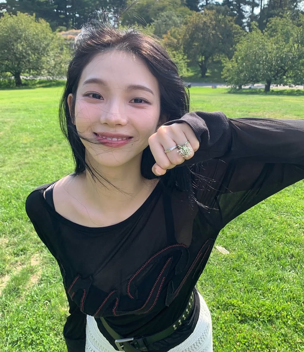 수수한-화장의-에스파-리더-카리나-인스타그램.jpg-2-이미지