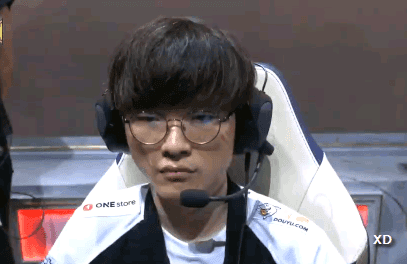 당시-우승-3번-먹은-페이커도-중압감-시달렸던-장면.gif-0-이미지