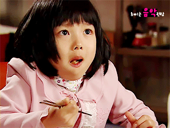 애기때부터-전국민이-성장과정을-지켜봐온-연예인.jpgif-4-이미지