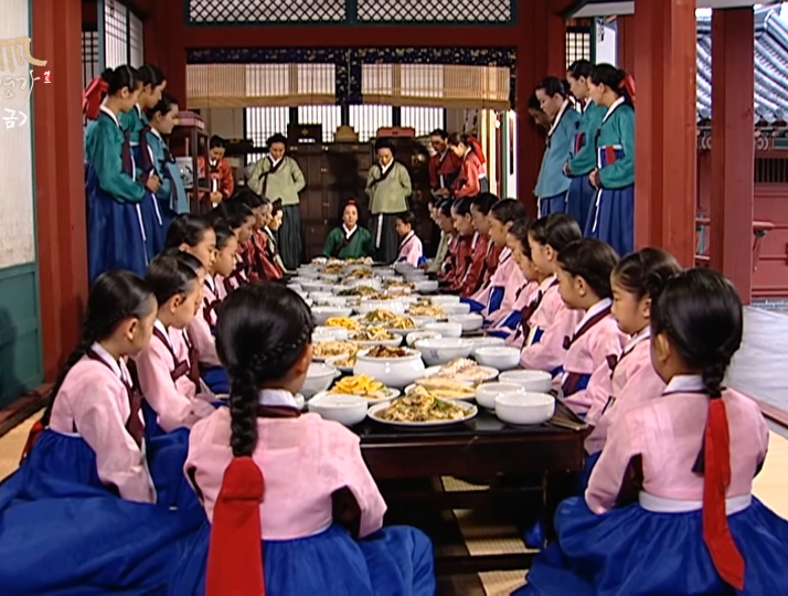 홍시-맛이-그냥-나니까-두번-말하게-하지말라고-22-이미지