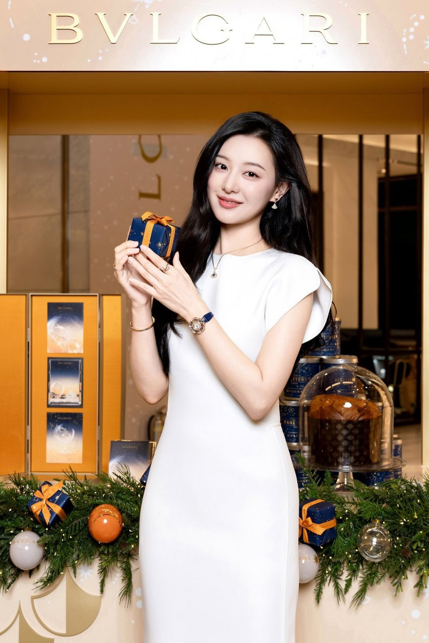 251107-불가리-행사-김지원.jpgif-6-이미지