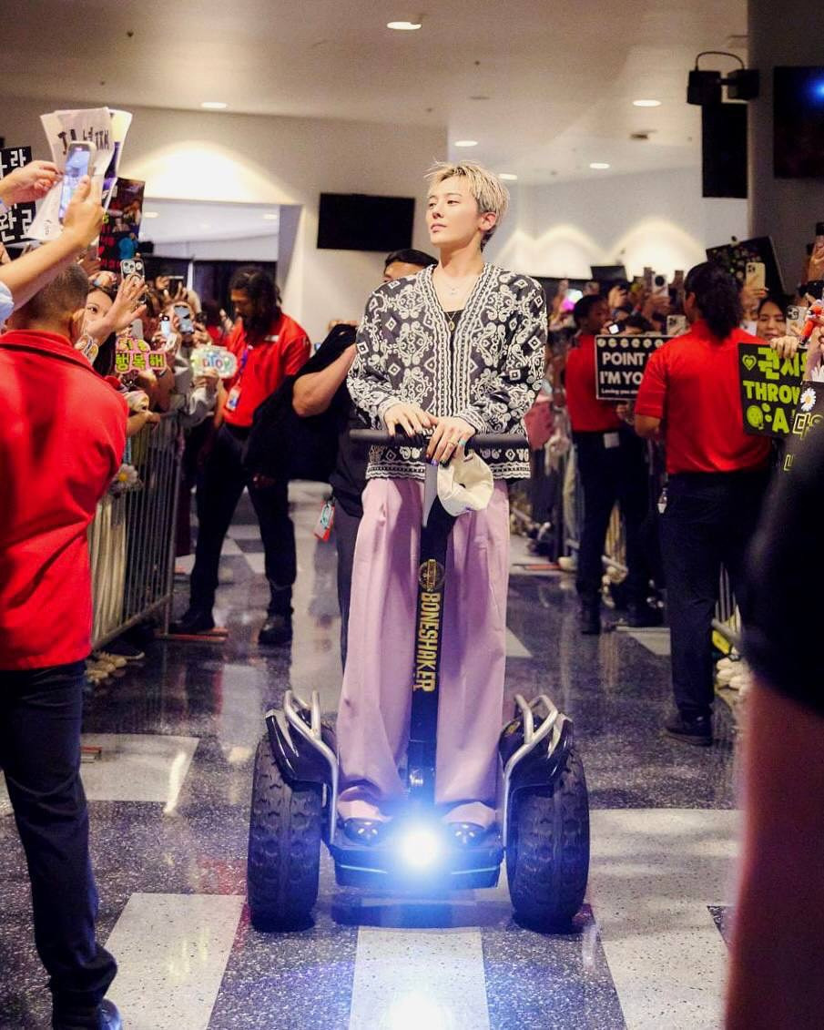 요즘-지드래곤-사복-19-이미지