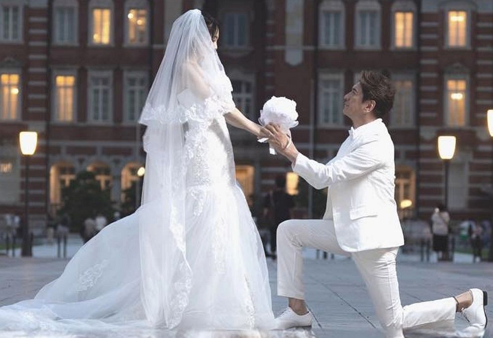 만나는-남자마다-유부남이어서-이미지가-추락했던-일본-여자연예인-19-이미지