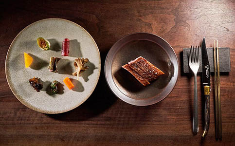 미국-뉴욕에서-미슐랭-3스타까지-받은-한식-퓨전-파인다이닝-근황-8-이미지