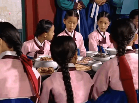 홍시-맛이-그냥-나니까-두번-말하게-하지말라고-31-이미지