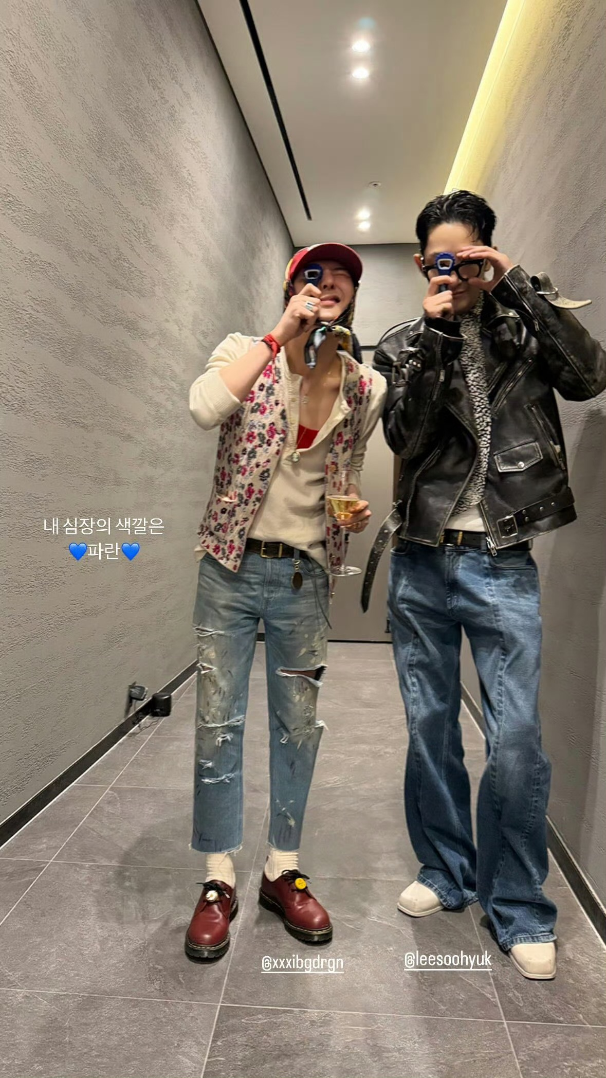 다시-예전처럼-다양하게-스타일링해서-입기-시작해-팬들한테-반응좋은-지드래곤-사복-근황.jpg-45-이미지