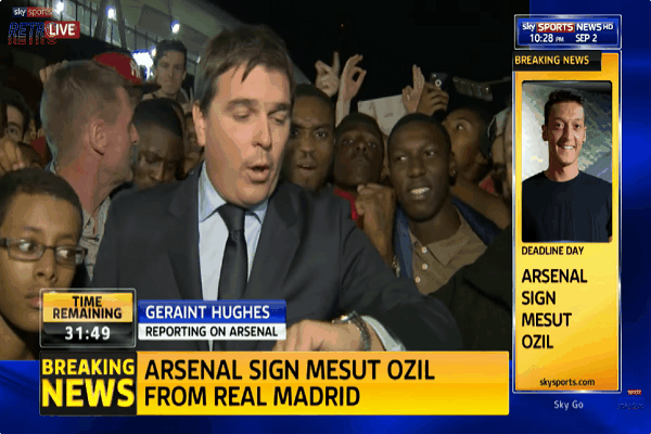 아스날-팬들이-평생동안-잊지-못한다는-장면.GIF-1-이미지