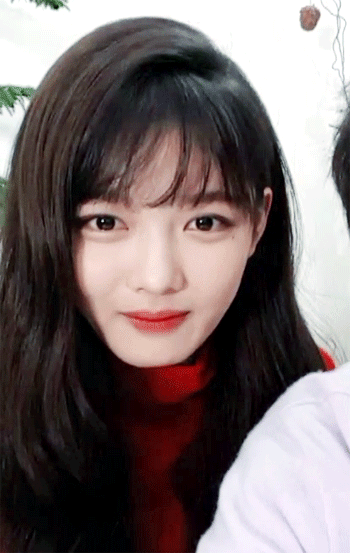 애기때부터-전국민이-성장과정을-지켜봐온-연예인.jpgif-38-이미지