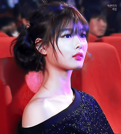 애기때부터-전국민이-성장과정을-지켜봐온-연예인.jpgif-39-이미지