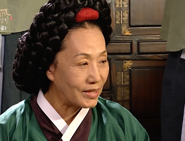 홍시-맛이-그냥-나니까-두번-말하게-하지말라고-15-이미지