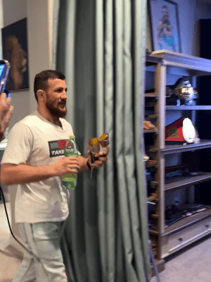 또-메랍-만난-매미킴과-선수들-4-이미지