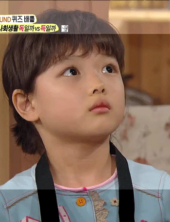 애기때부터-전국민이-성장과정을-지켜봐온-연예인.jpgif-6-이미지