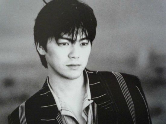 만나는-남자마다-유부남이어서-이미지가-추락했던-일본-여자연예인-13-이미지