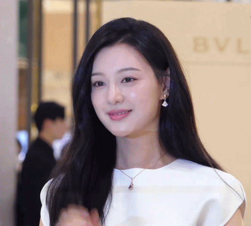 251107-불가리-행사-김지원.jpgif-15-이미지