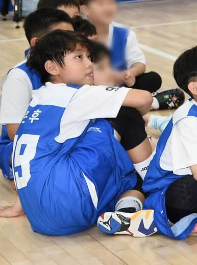 부모님-모습-반반씩-들어간-이병헌-아들-3-이미지