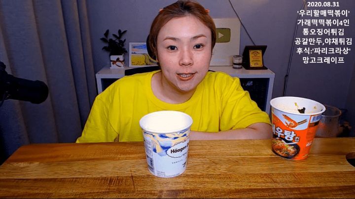 사진관에서-15년-동안-일했던-입짧은햇님이-말하는-여권-사진-팩폭...jpg-0-이미지