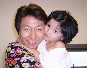 애기때부터-전국민이-성장과정을-지켜봐온-연예인.jpgif-3-이미지