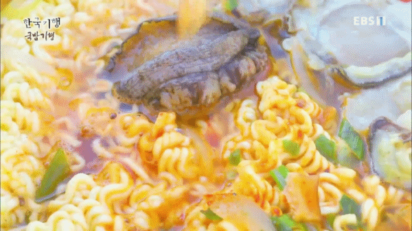 오늘도-아침식사는-라면으로-떼우시는-할머니들.....-4-이미지