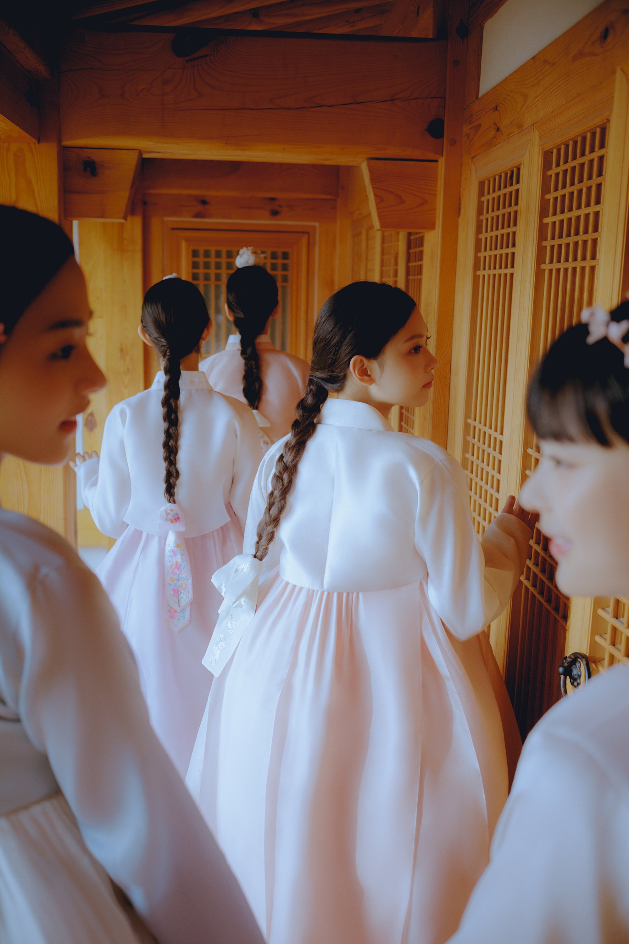 뉴진스-민지가-댕기를-맨-방식-3-이미지