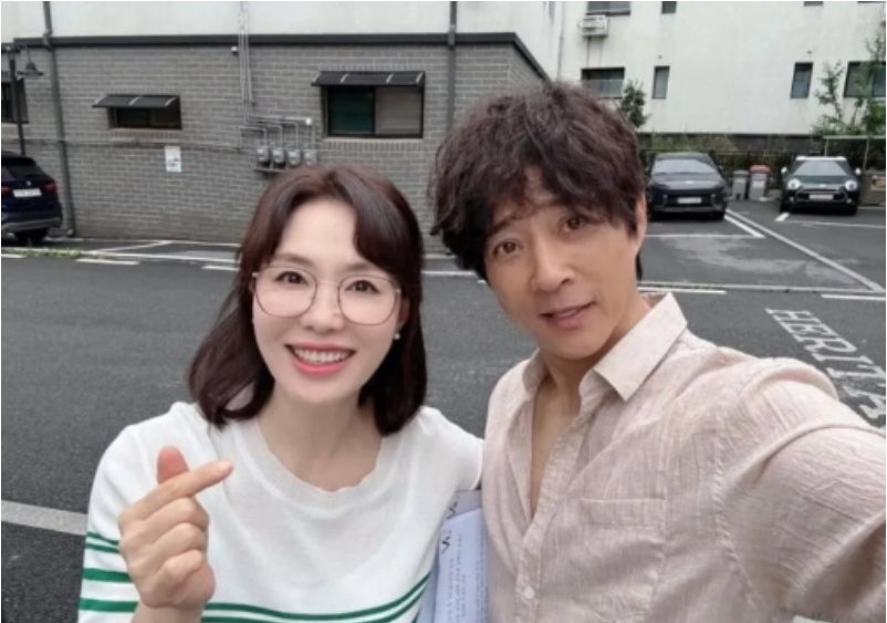 63년생-62세-최수종-69년생-55세-하희라-근황-0-이미지