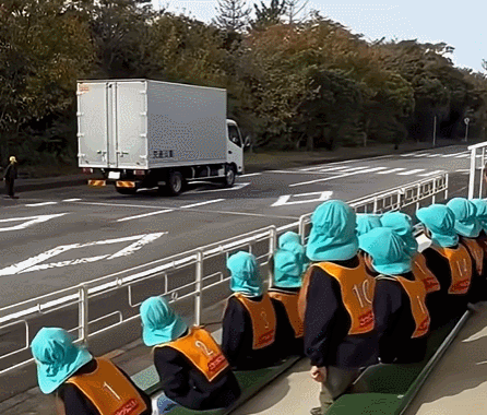 일본-어린이들-교통안전교육-0-이미지