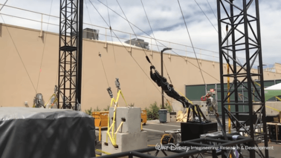 디즈니에서-개발중인-스턴트-로봇.gif-4-이미지