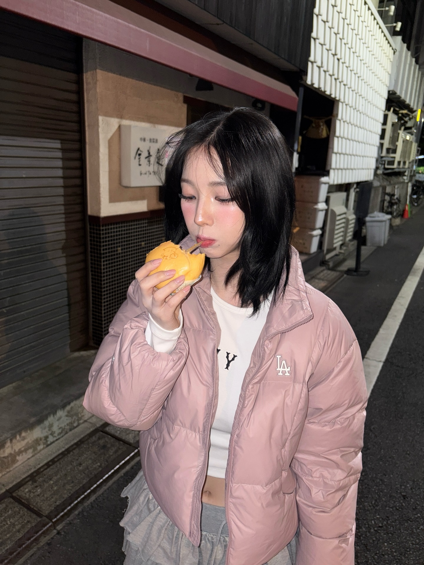 핑크색도-잘받는-오늘자-카리나-인스타.jpg-1-이미지