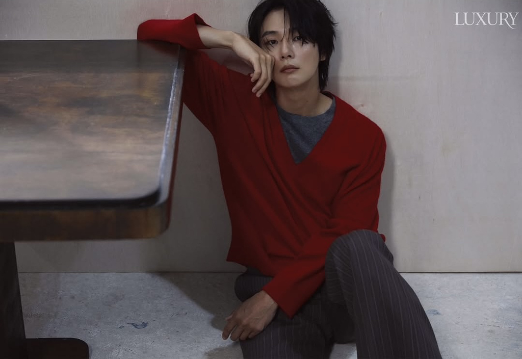 내년이면-40살이라는-윤시윤-최근-화보-4-이미지