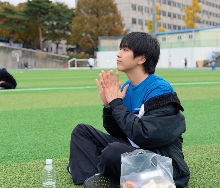 "운동이-암-이겨"…2세대-유명-아이돌-멤버,-건강한-삶-위한-인증-0-이미지