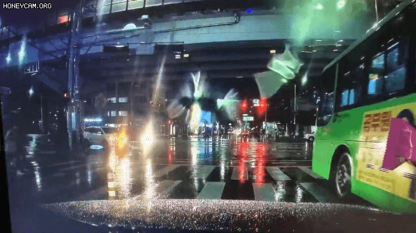 빗길-버스-사고-0-이미지