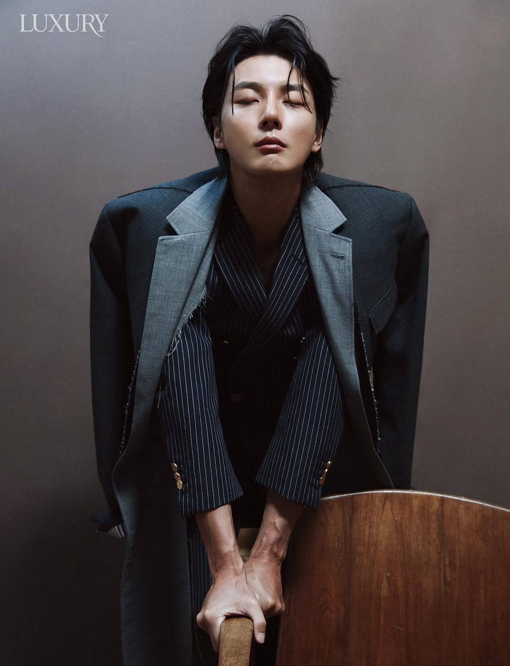 내년이면-40살이라는-윤시윤-최근-화보-1-이미지