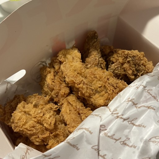 KFC에서-가장-좋아하는-치킨은?.jpg-1-이미지