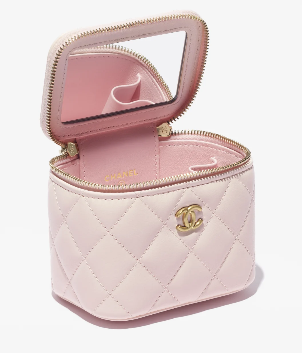 곧-매장에-풀릴거라는-샤넬-신상-시즌백-11-이미지