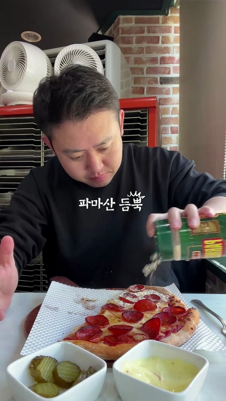 11,900원에-피자-1판+치즈오븐-스파게티+-음료수-500ml-+-갈릭소스(무료)-11-이미지