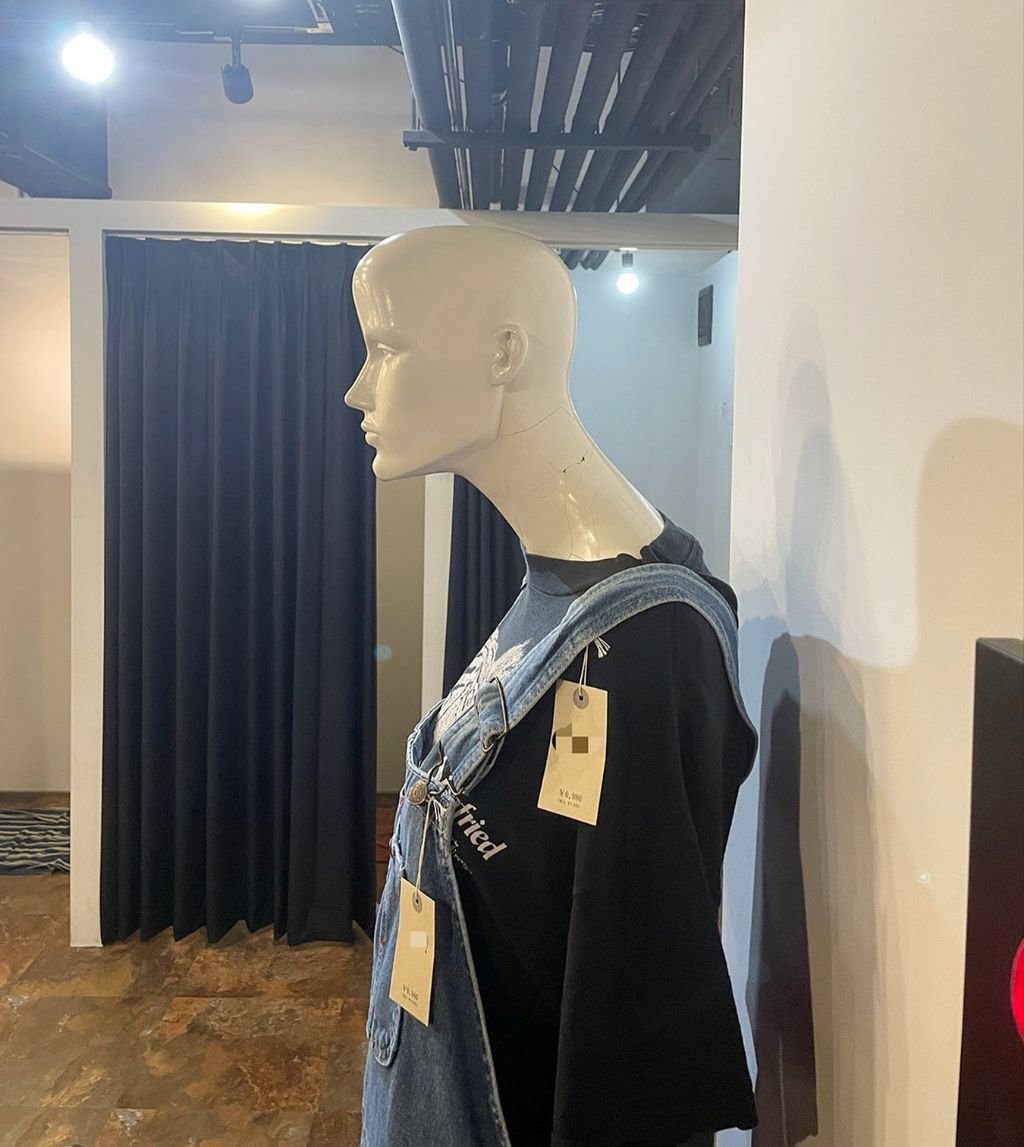 현대인의-체형에-맞춘-마네킹-0-이미지