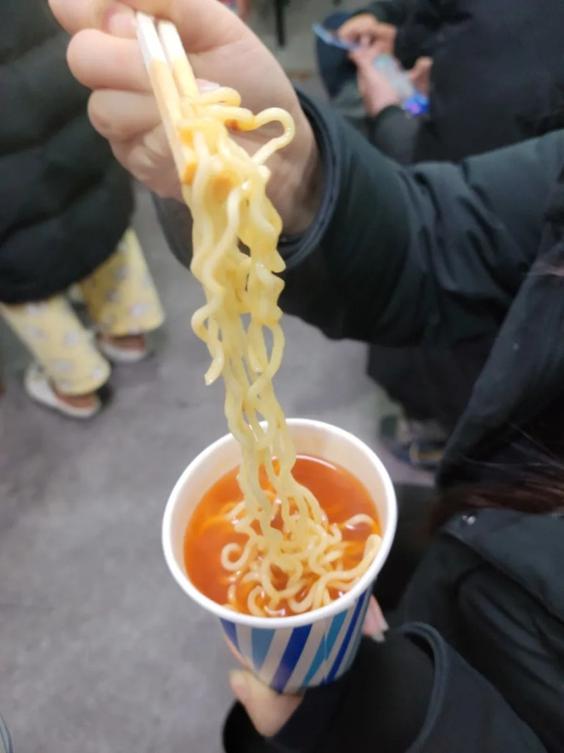 울산-사람들만-안다는-특이한-라면-요리-0-이미지