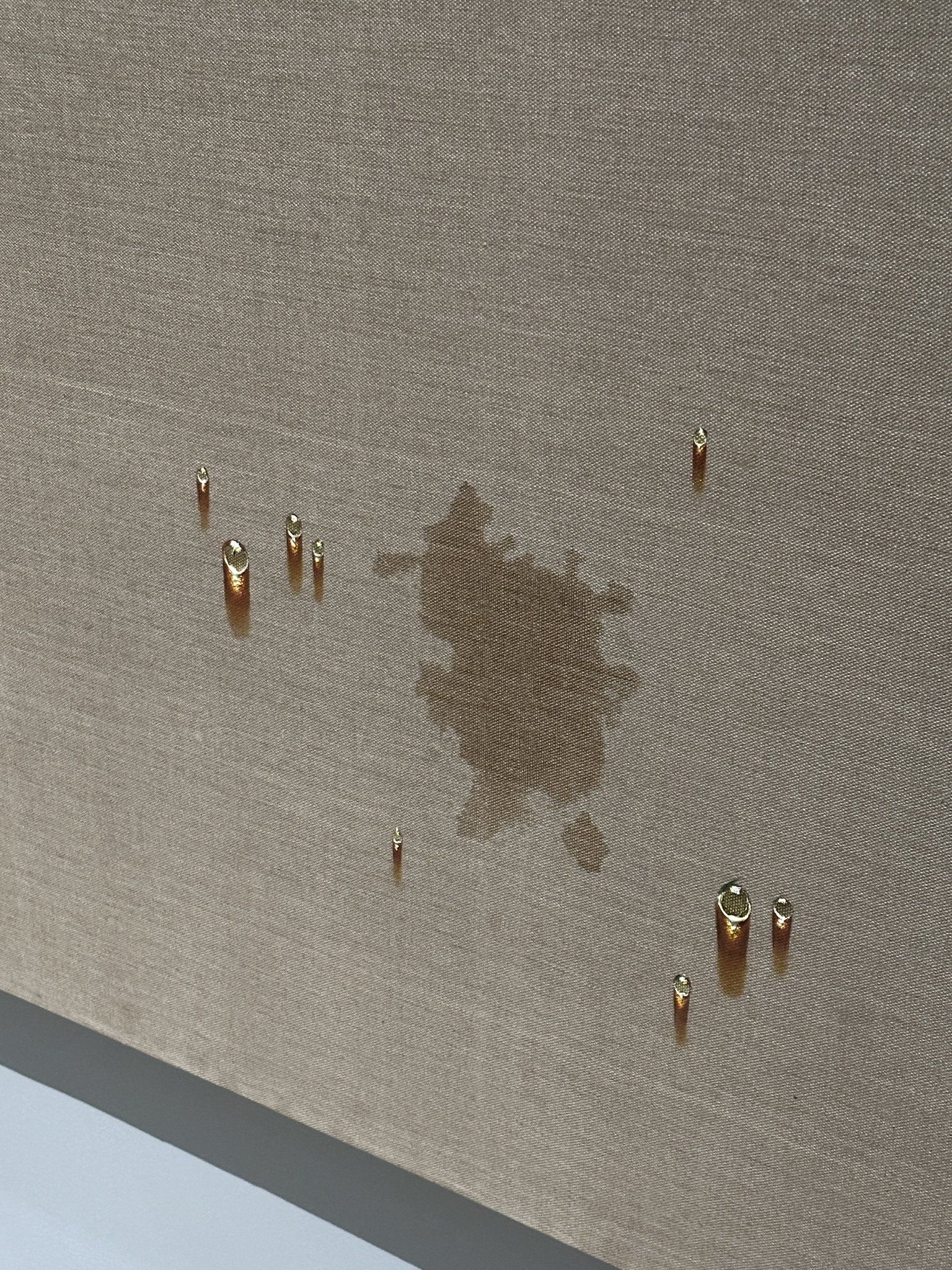 국립현대미술관-지금-김창열-선생님-때문에-누수로-난리남.twt-2-이미지