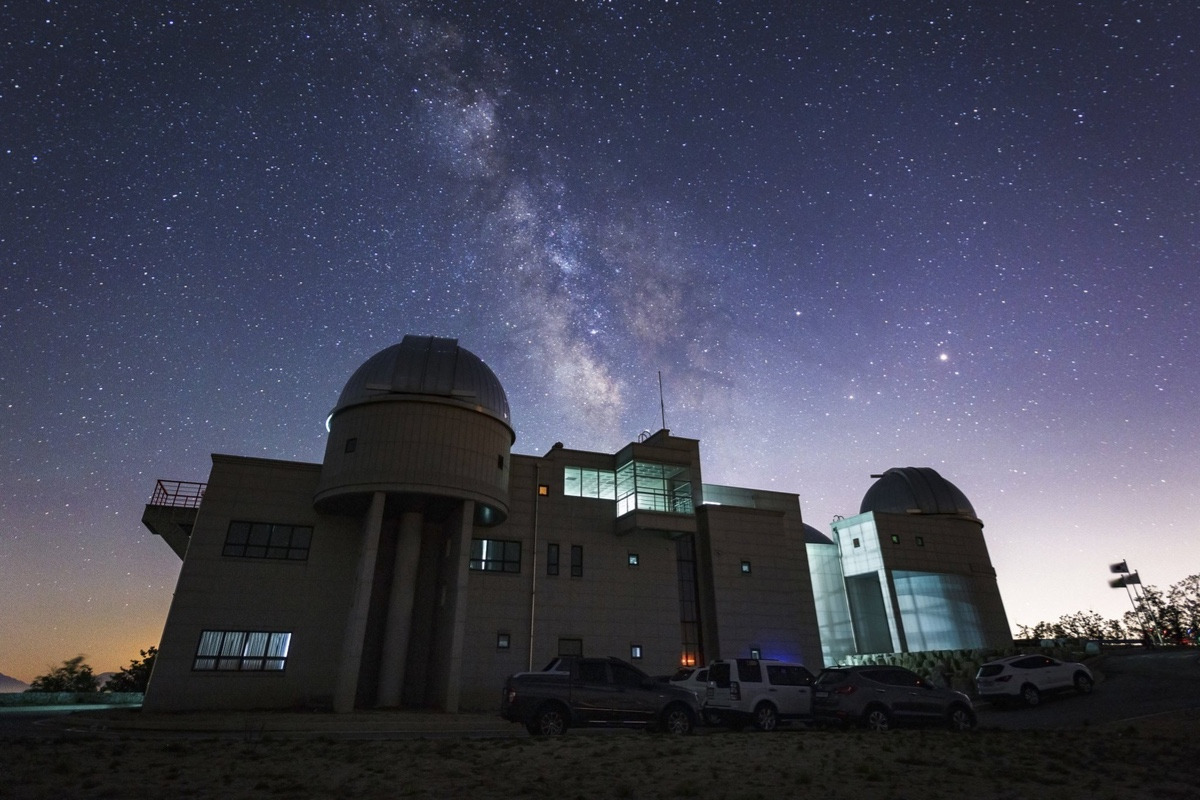 이-계정-운영자님은-진짜-직업-잘-고르신-거-같음-한국에-이런-데가-있다고-짤을-주머니에서-마구-꺼냄-35-이미지